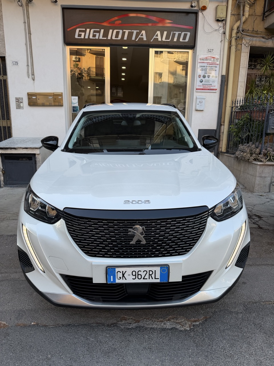 Peugeot 2008 BlueHDi 110 S&S Allure Pack - Foto 1